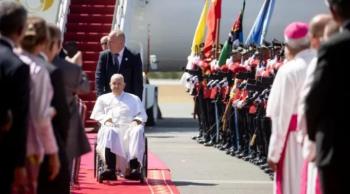 Papa Francisco visita Timor-Leste e confia o país à proteção de Maria